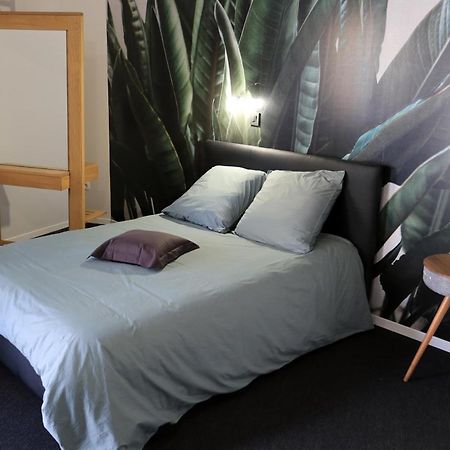 Leden Apartment Lissieu ภายนอก รูปภาพ