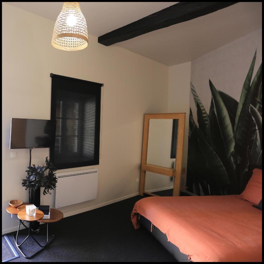 Leden Apartment Lissieu ภายนอก รูปภาพ